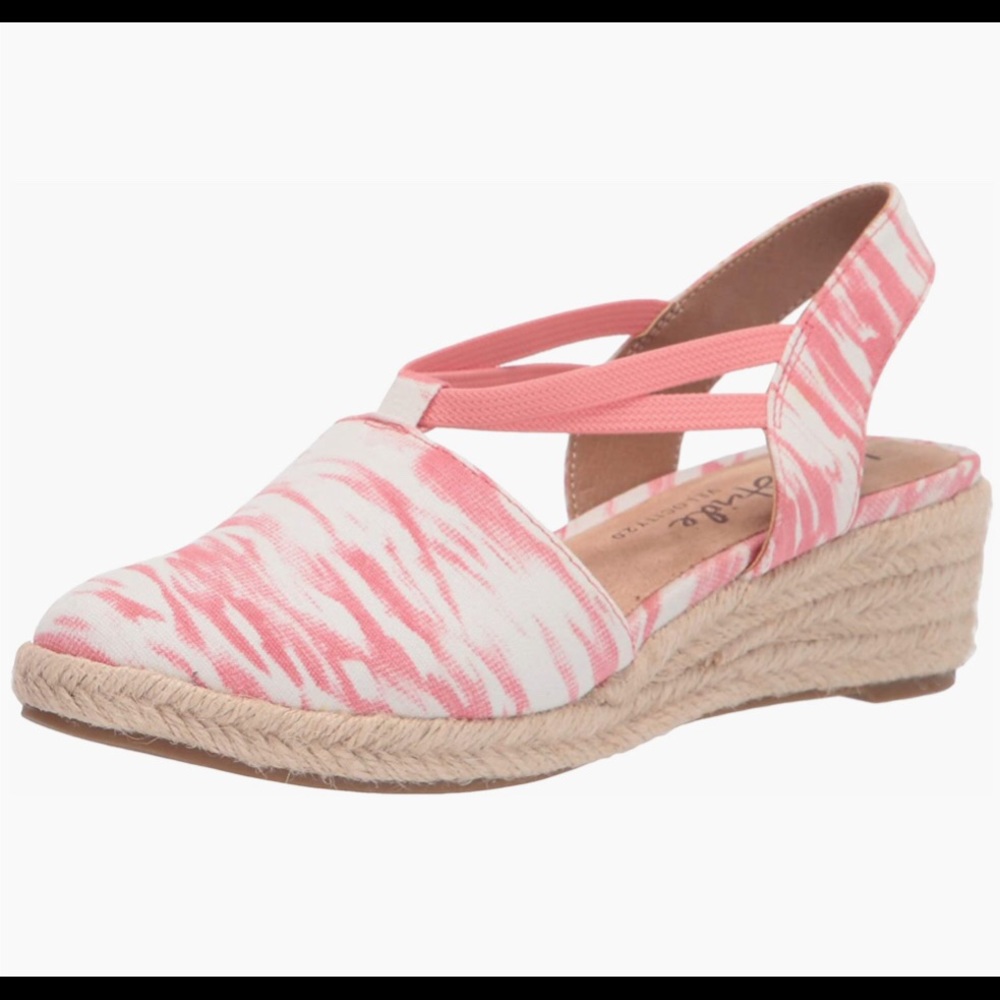 Like new Life Stride Velocity 2.0 sandals